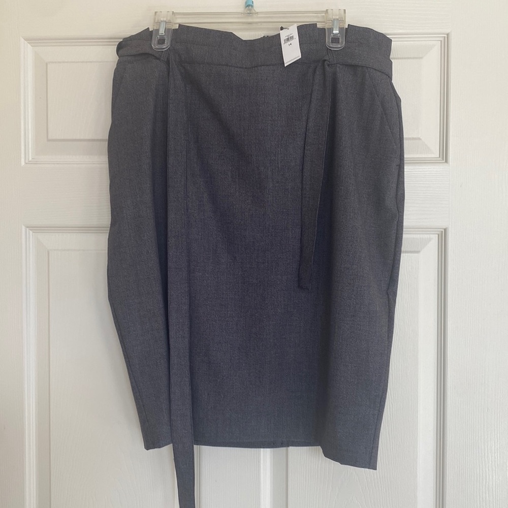 Banana Republic Pencil Skirt.